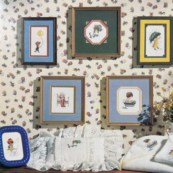 Vintage 1978 Little People Graphique Needle Arts Counted Cross Stitch Leaflet - Picture 3 of 3